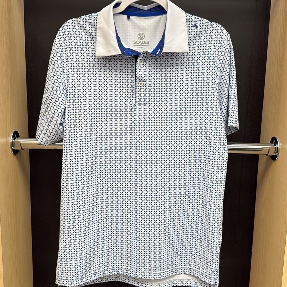 Scales Polo Shirt Mens Small Blue White Geometrict Short Sleeve Performance Golf